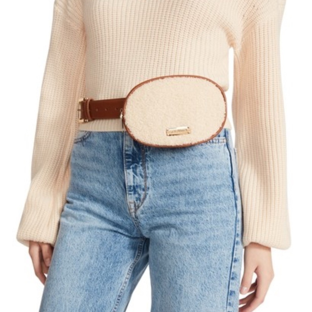 Steve Madden Oval Belt Bag - Picture 1 of 6
